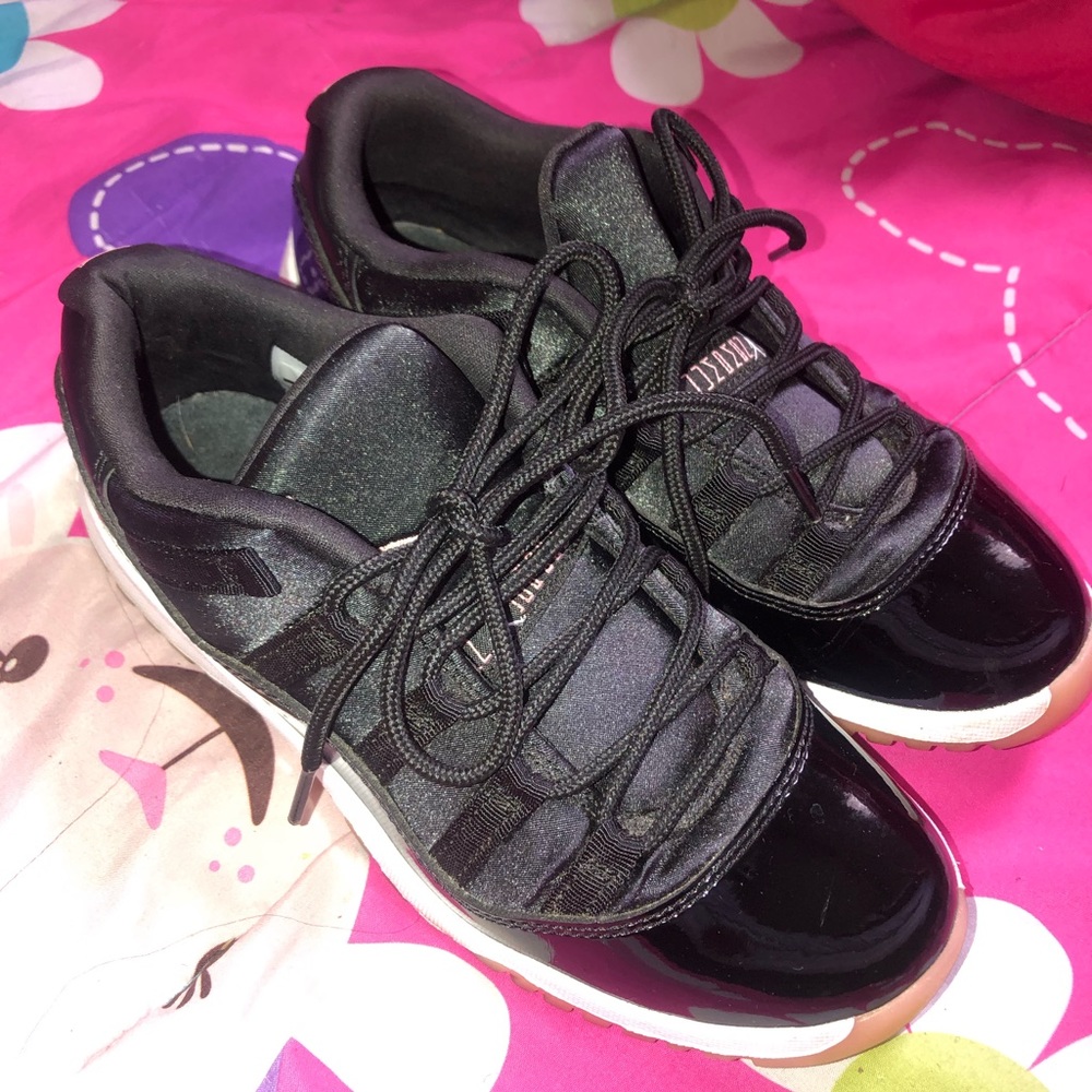 Bleached Coral Retro 11s